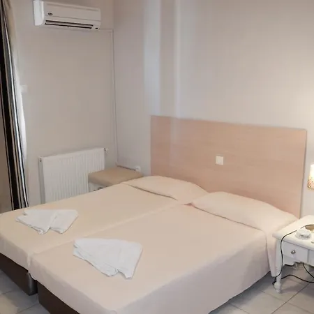 Ξενοδοχείο Noufara 2*