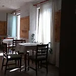 Noufara